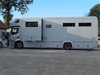 Mercedes Antos in nieuwstaat STX 5 paards+ luxe living