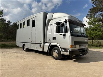 DAF 5-paards paardenvrachtwagen 7.5T Living